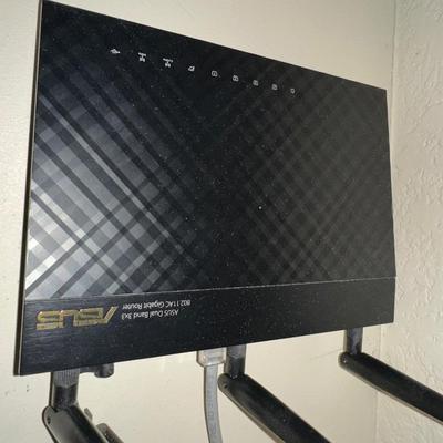 ASUS WIFI ROUTER