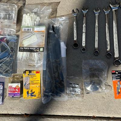 VARIETY OF HAND TOOLS AND SOME HARDWARE