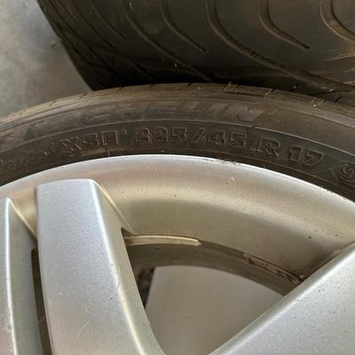 2 RADIAL XSE 225/45 R 17 90H