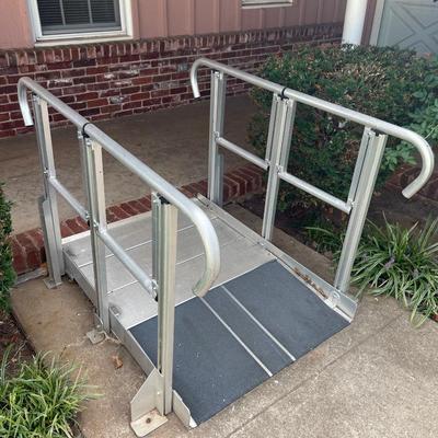 Ramp with railing