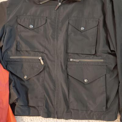 MEN'S MARMOT HOODED JACKET (XL) AND LINCS LIGHTWEIGHT JACKET (L)