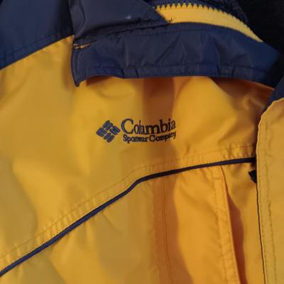 MEN'S COLUMBIA LINED COAT WITH ZIPPERED HOOD (L)