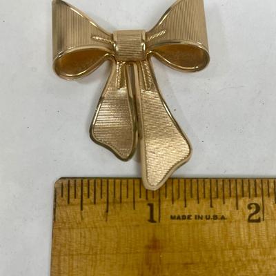 Gold Tone Bow Tie Brooch Pin