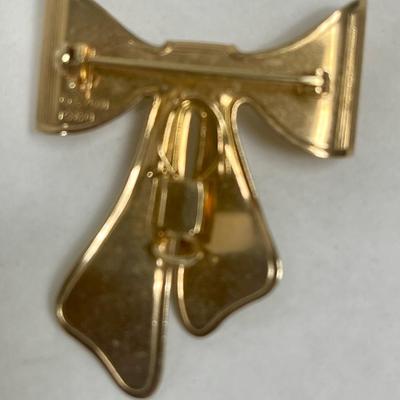 Gold Tone Bow Tie Brooch Pin