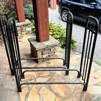 Two Metal Wood Racks (FY-MK)