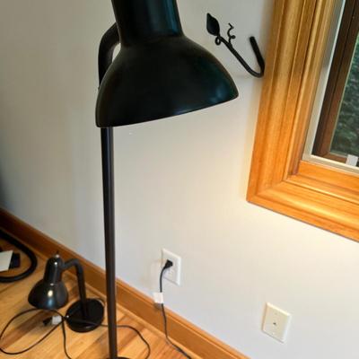 Two Adjustable Arm Lights (2B-MK)