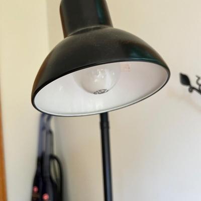 Two Adjustable Arm Lights (2B-MK)