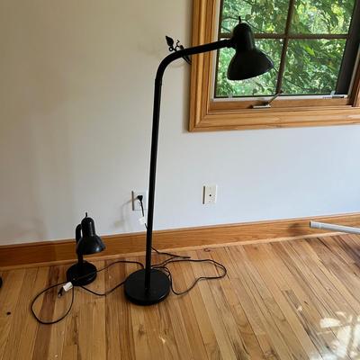 Two Adjustable Arm Lights (2B-MK)