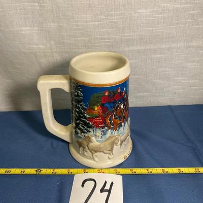 2005 Budweiser Holiday Stein
