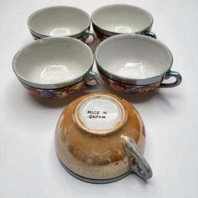 Vintage Porcelain Japan Child's Tea Set