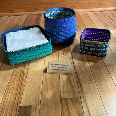 Handmade Baskets & Basket Books (2B-MK)