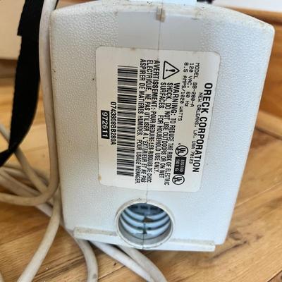 Oreck Portable XL Vacuum (2B-MK)