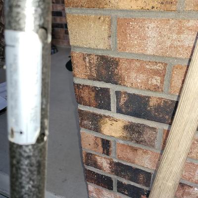 Hayfork, spade and a extend a vise