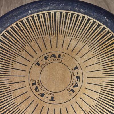 T Fal Non Stick Skillets and Pot