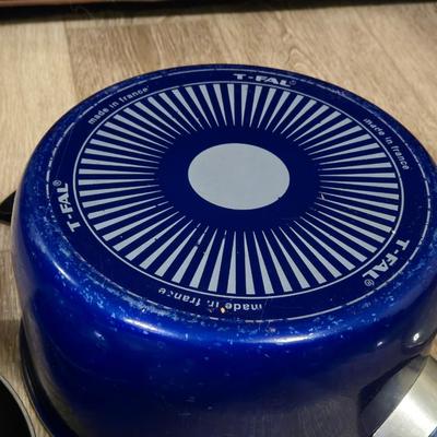 T Fal Pots and Skillet