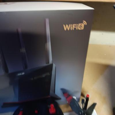 ASUS AX5700 DUAL BAND WIFI 6 GAMING ROUTER