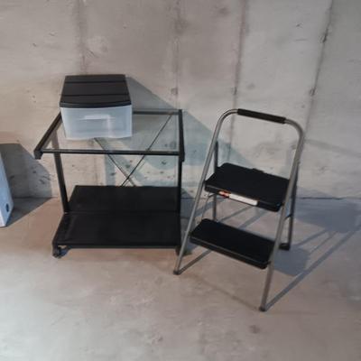 FOLDING STEP STOOL, GLASS TOP SIDE TABLE AND PLASTIC DRAWER