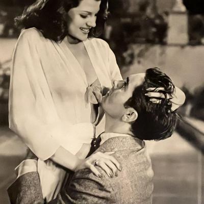Rita Hayworth unsigned photo