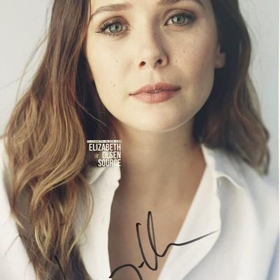 Elizabeth Olsen signed photo