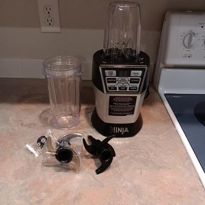 NINJA BLENDER