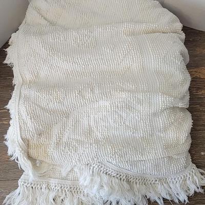 Vintage Chinile Queen Bed Spread