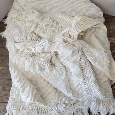 Vintage Chinile Queen Bed Spread