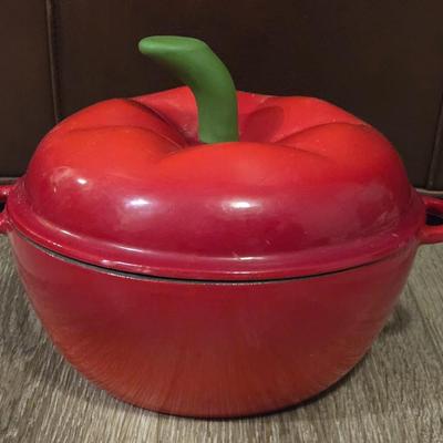 Enamel Cast Iron Apple Dutch Oven