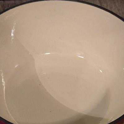 Enamel Cast Iron Apple Dutch Oven