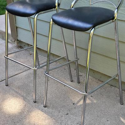 (2) Bar Stools