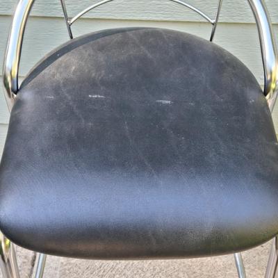 (2) Bar Stools