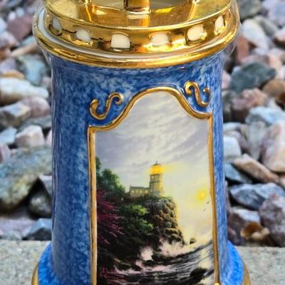 Wood Lighthouse Deco and Thomas Kinkade Lamp