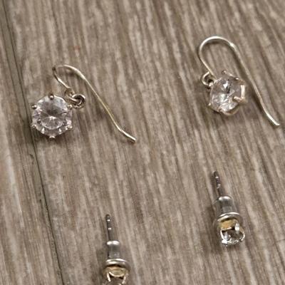(2) Necklace and Earrings Sets