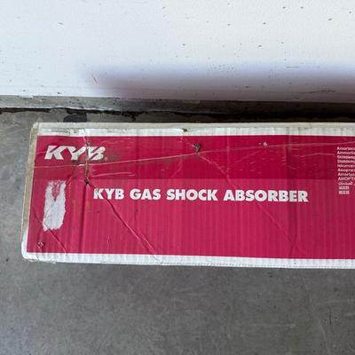 KYB GAS SHOCK ABSORBER 335020
