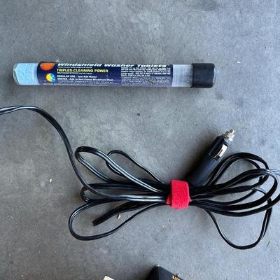 GSPSCN PROFESSIONAL TIRE INFLATOR, LUG NUTS, OIL AND FUEL FILTER, GLOVES, MUFFLER CLAMP AND OTHER ITEMS