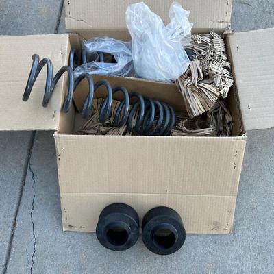 4 OEM SHOCK SPRINGS WITH SPRING CUSHIONS