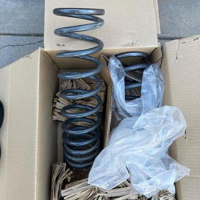 4 OEM SHOCK SPRINGS WITH SPRING CUSHIONS