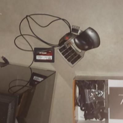 RADEON TUFF GAMING TOWER