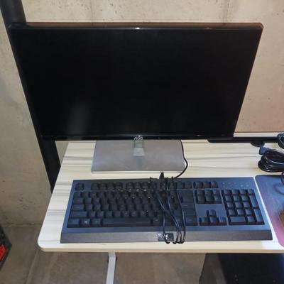 ANTEC TOWER, SMALL TABLE, KEYBOARD, XBOX CONTROL, MONITOR