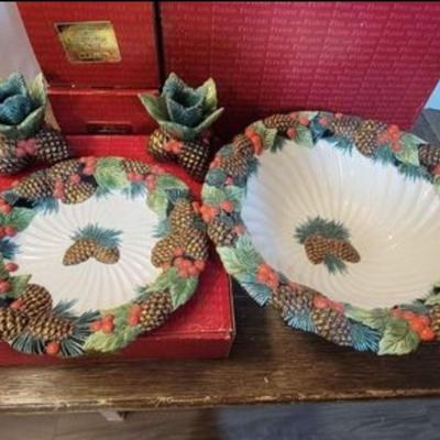 Fitz & Floyd Classic Holiday Pine 4 Piece Set Large Bowl, Plate & 2 Candlesticks