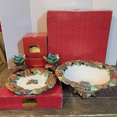 Fitz & Floyd Classic Holiday Pine 4 Piece Set Large Bowl, Plate & 2 Candlesticks