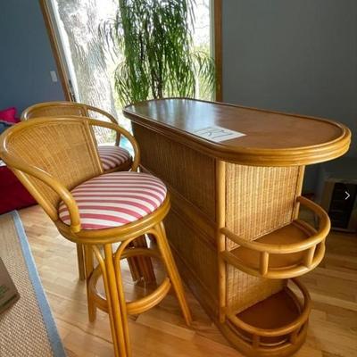 Beutiful Ratan Bar with 2 Swivel Stools