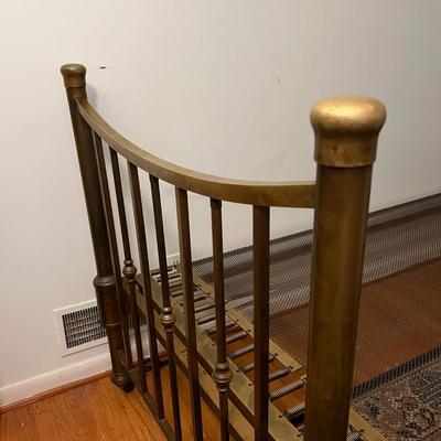 Vintage Brass Bed (1 of 2)