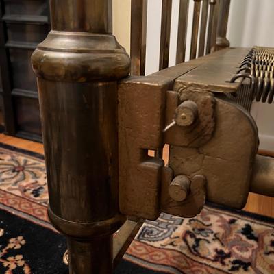 Vintage Brass Bed (2 of 2)