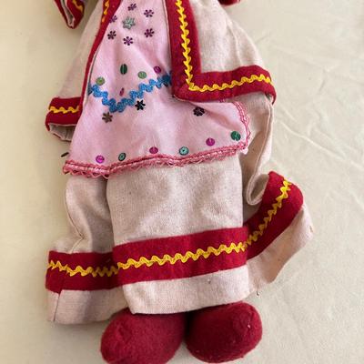 Vintage Pair Folk Dolls