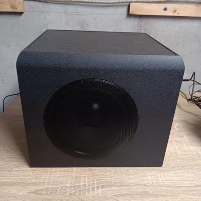 KLIPSCH 3 PIECE SPEAKER