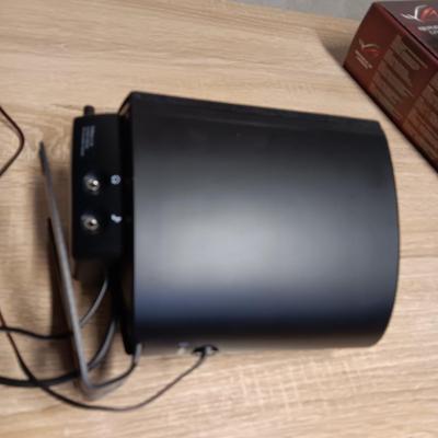 KLIPSCH 3 PIECE SPEAKER