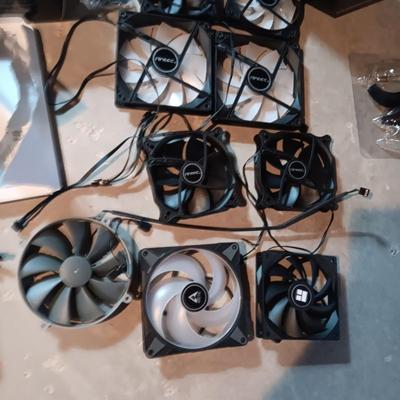 COMPUTER FANS AND OTHER PC PARTS