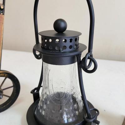 Carriage, Lantern &;Bell