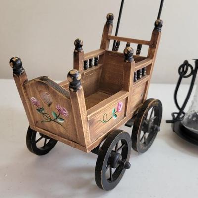 Carriage, Lantern &;Bell