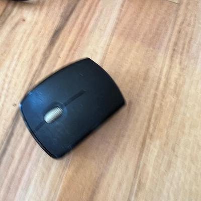 Lumens Ladibug Document Camera with Whiteboard & Accessories (2B-MK)